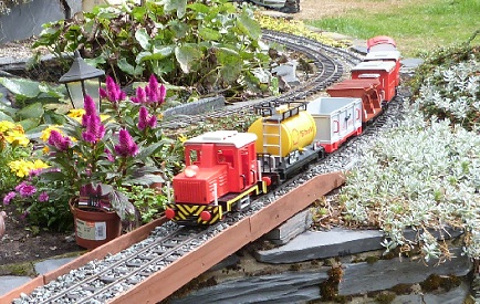 SmallRedEngine